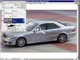 Bild 2. Die Bewegungsunschärfe verfremdet den Hintergrund, ein kreisförmiger Weichzeichner simuliert die Drehbewegung der Räder [Foto: Daimler-Chrysler AG]