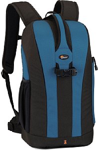Lowepro Flipside 300 in Arktikblau [Foto: Lowepro]