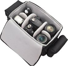 Zeroshock Elecom Carrying Case offen [Foto: Elecom]