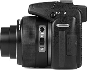 Olympus SP-570 UZ [Foto: MediaNord]