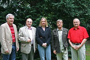 Jury und Ausrichter (von links): Clubchef Willy Borgfeldt, DVF-Präsident Georg S. Holzmann, Claudia Schubert, Karl-Heinz Tobias, Stefan Toth.  [Foto: K.H. Tobias]