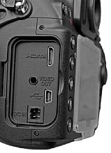 Nikon D700 [Foto: Yvan Boeres]