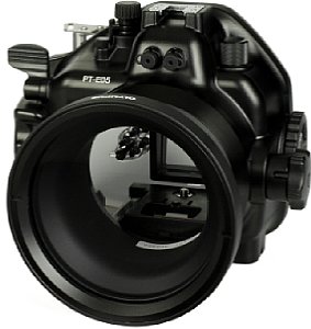 Olympus PT-E05 [Foto: MediaNord]