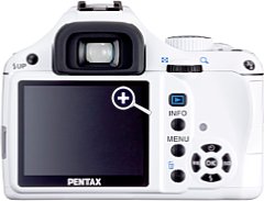 Pentax K-m white DAL18-55 [Foto: Pentax]