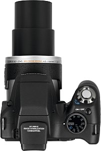 Olympus SP-590 UZ [Foto MediaNord]