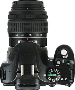 Pentax K-x mit SMC Pentax-DA L 1:3.5-5.6 18-55 mm AL [Foto: MediaNord]