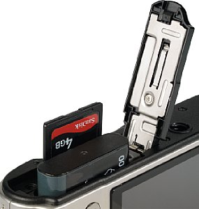 Casio Exilim EX-FH100 [Foto: MediaNord]