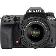 Pentax K-5 mit DA 18-55 mm WR