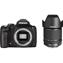 Pentax K-r mit DA 18-135 mm WR