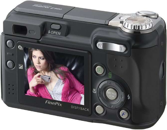 Fujifilm stellt neue FinePixModelle S9500, S5600 und E900 vor