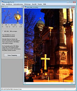 Photomatix führt den Benutzer Schritt für Schritt durch die Anwendung. Nach der Generierung des HDR-Bildes folgt das Tone Mapping. [Foto: Galileo Design]