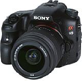 Sony Alpha 65V mit DT 18-55 mm 3.5-5.6 SAM [Foto: MediaNord]