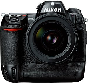 Nikon D2HS [Foto: Nikon Japan]