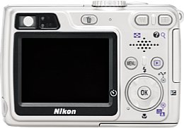 Nikon Coolpix 5900