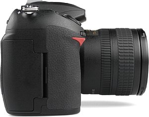 Nikon D200 Seitenansicht  [Foto: MediaNord]