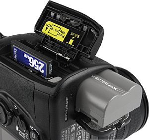 Nikon D200 Detailansicht  [Foto: MediaNord]
