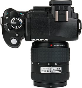 Olympus E-330 [Foto: MediaNord]