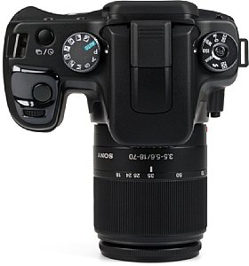 Sony Alpha 100 [Foto: MediaNord]