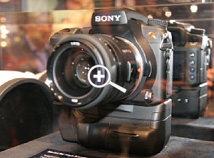Sony "High End" Alpha Mockup PMA 2007  [Foto: Daniela Schmid]
