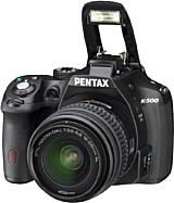 Die Pentax K-500 mischt das Einsteigersegment bis 500 Euro durch ihre herausragende technische Ausstattung mächtig auf. [Foto: Pentax]