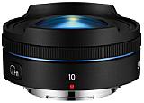 Mit gerade einmal 26 Millimeter Länge und 72 Gramm Gewicht ist das Samsung NX Lens 10 mm F3.5 das aktuell kleinste Fisheye am Markt. [Foto: Samsung]
