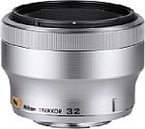 Das Nikon 1-Mount 32 mm F1.2 ist das erste Objektiv im 1-System mit Nanokristallvergütung zur Verminderung von Geisterbildern und Reflexen. [Foto: Nikon]