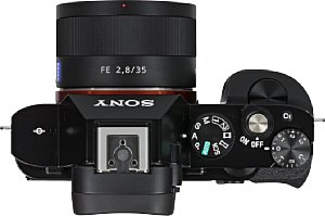 Sony Alpha 7R mit FE 35 mm [Foto: MediaNord]