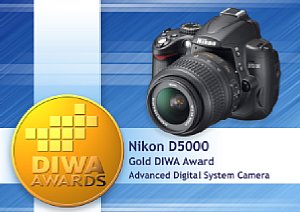 Nikon D5000 Gold Diwa Award [Foto: Diwa]