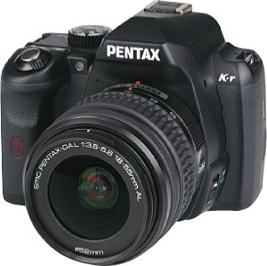 Pentax K-r mit SMC DAL 1:3.5-5.6 18-55 mm AL [Foto: MediaNord]