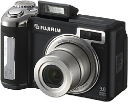 Fujifilm FinePix E900 [Foto: Fuji Photo Film Europe]