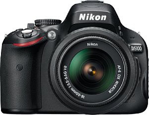Nikon D5100 mit 18-55 mm 1:3.5-6.6 G VR [Foto: Nikon]