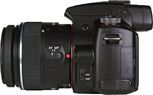 Sony Alpha 35 mit DT 18-55 mm 3.5-5.6 SAM [Foto: MediaNord]