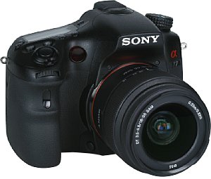 Sony Alpha 77V mit DT 18-55 mm 3.5-5.6 SAM [Foto: MediaNord]