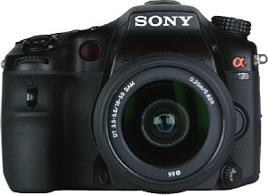 Sony Alpha 77V mit DT 18-55 mm 3.5-5.6 SAM [Foto: MediaNord]