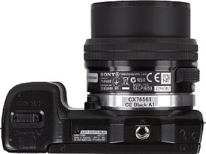 Sony NEX-5T mit E 16-50 mm [Foto: MediaNord]