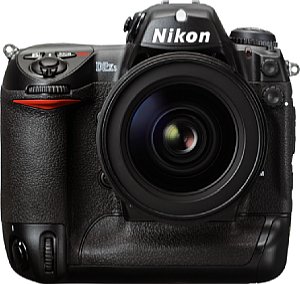 Nikon D2xs Frontansicht [Foto: Nikon Deutschland]