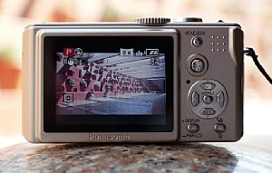 Panasonic Lumix DMC-LX1 Rückansicht