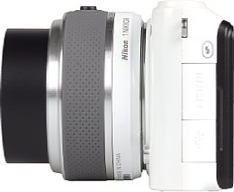 Nikon 1 S1 mit 1-Mount 11-27,5 mm  [Foto: MediaNord]
