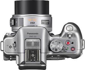 Panasonic Lumix-DMC G5 mit X Vario 14-42 mm [Foto: Panasonic]