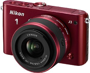Nikon 1 J3 mit 10-30 mm [Foto: Nikon]