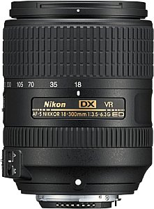 Nikon AF-S 18-300 mm 1:3,5-6,3 ED VR [Foto: Nikon]