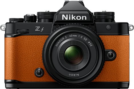 Bild Direkt bei Nikon gibt es die Z f in fünf alternativen Farben, hier Sonnenuntergang-Orange. [Foto: Nikon]