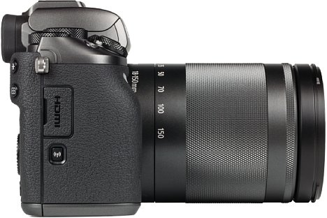Bild Farblich in Dunkelgrau, wie das Schwarz des Canon EF-M 18-150 mm 3.5-6.3 IS STM ausfällt, passt es wunderbar zur EOS M5, mit der das Objektiv auch im Set angeboten wird. [Foto: MediaNord]