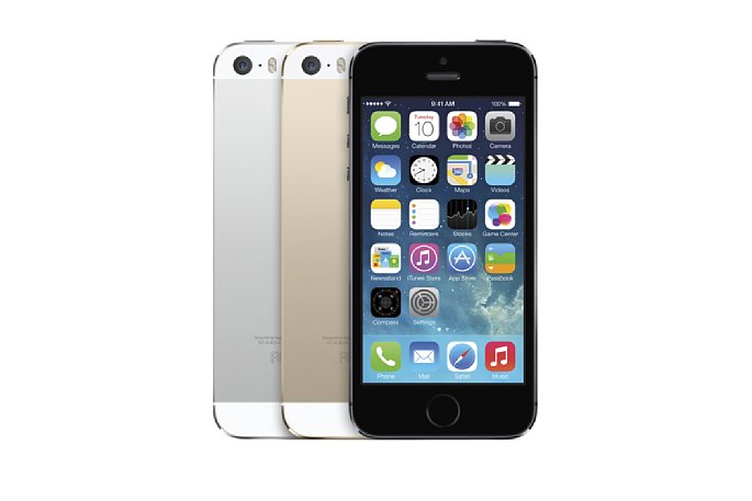 Bild Das iPhone 5s kommt in drei Farbvarianten, neu ist "Champagner" (Mitte). Die Abbildungen zeigen iOS7, das ab Ende September verfügbar sein wird. [Foto: Apple]