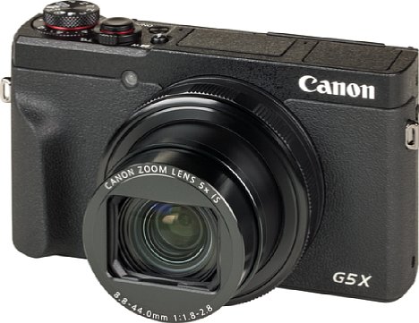 Bild Die Canon PowerShot G5 X Mark II hat äußerlich viel mehr Ähnlichkeiten mit dem kleineren Schwestermodell G7 X Mark III als mit dem Vorgängermodell G5 X, das noch einen Blitz- und Sucherbuckel samt Blitzschuh besaß. [Foto: MediaNord]