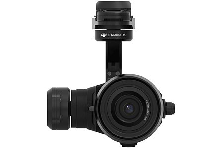 Der Zenmuse X5 von vorne, hier mit abgenommenem Objektiv. Gut erkennst du den recht großen Four Thirds Sensor und das Micro Four Thirds Bajonett. [Foto: DJI]