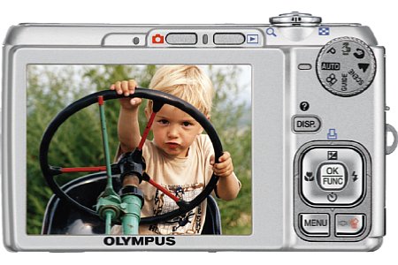 Olympus FE-340 [Foto: Olympus]