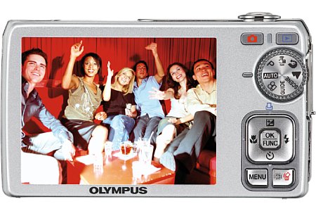 Olympus FE-350 Wide [Foto: Olympus]