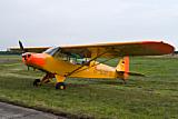 Die Piper ist ein gutes Flugzeug für Bildflüge: Langsam, mit guter Rundumsicht, und nur kleine Streben stören den Blick [Foto: Sascha Stewen]