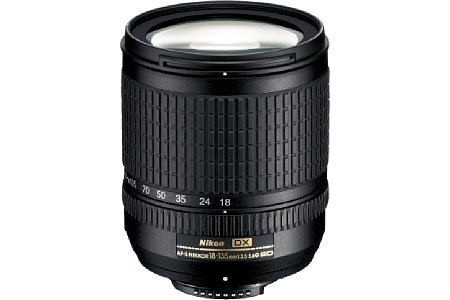 Nikon AF-S DX 18-135 mm 3.5-5.6G IF-ED [Foto: Nikon]